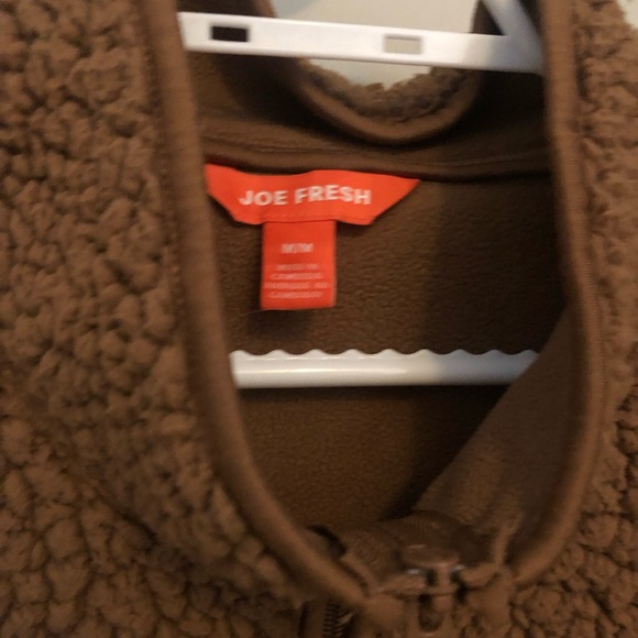 Sherpa Vest - Picture 2 of 6